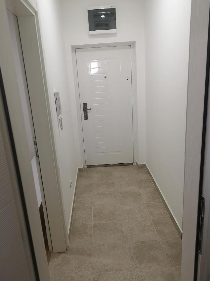 Jednosoban Stan Zoja Apartment Podgorica Exterior photo
